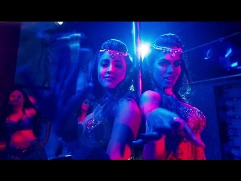 Video Song : Blunder