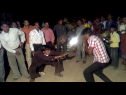 Nagin Dance - dance in my friends barat ... a bakwas dance but interested...ek baar jarur dekho dosto nagin dance.