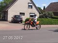 Kremperheide Dorfstrasse - Biker in Action In vielen Gemeinden wird etwas getan, damit der die fahrende Bevölkerung merkt, dass man sich in einem Ort befindet. In Kremperheide vermisst man sowas. Es muss ja nicht gleich eine teure bauliche Veränderung der Dorfstrasse sein (wie zB eine Verschwenkung oder Verkehrsinsel) ein paar Starenkästen zur