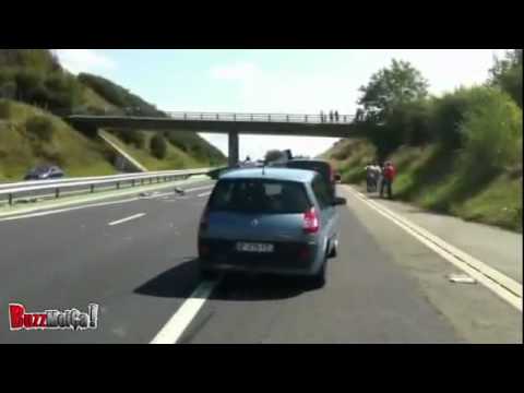 Buzzmoilezap #8 - Le zapping du buzz du 15 juin 2012