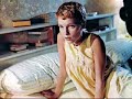 love mia farrow, she is so pretty, loved her in 
