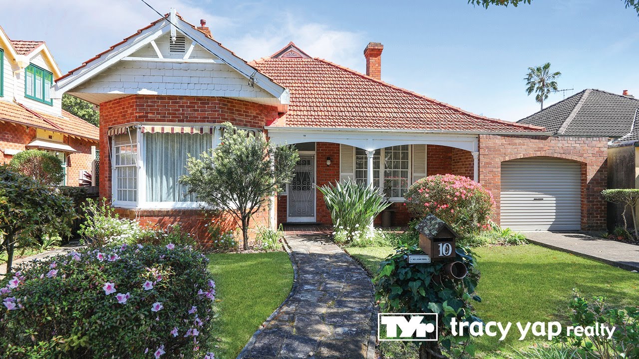 Vickie Yap Tracy Yap Realty North Shore