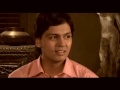 Akbar loves baingan. So does Birbal! Next day, Akbar hates baingan. So does Birbal. After all the Boss is always right! Click www.rajshri.com to watch more episodes of Akbar Birbal Remixed