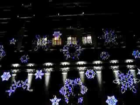 (2006) Rockefeller Saks Fifth Avenue ...