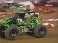 Grave Digger Freestyle at Pontiac 06 Grave Digger Freestyle at Pontiac 06