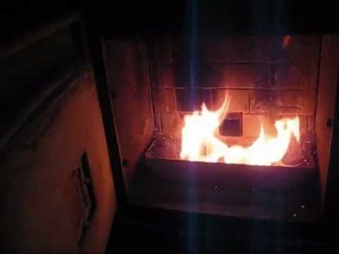 PELLET PAPPAS ECOFOREST.wmv
