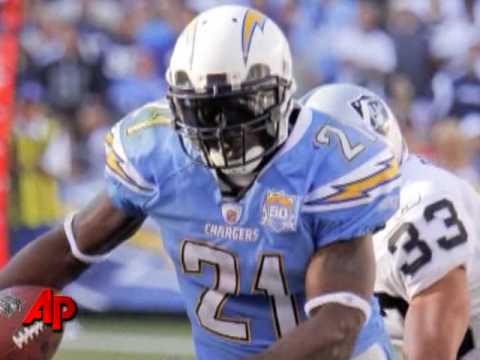 Tomlinson Signs Deal With Jets, Quinn Traded