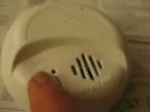how to turn smoke alarm off