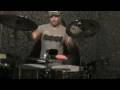 Osvaldo Hernández estudiando timbal.