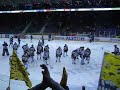 Lukko-Ilves 2-3 Fanit ja joukkue kiittävät toisiaan Lukko-Ilves 2-3 Fanit ja joukkue kiittävät toisiaan
