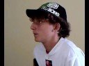Leo fazendo bico no guita hero