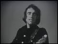 aphrodite's child, formaci�n integrada por los jovenc�simos demis roussos y su primo vangelis, adem�s de lucas sideras, interpreta 'end of the world' (1969).
www.cuandocalientaelsol.net