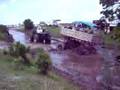Loader-buggy-trying-