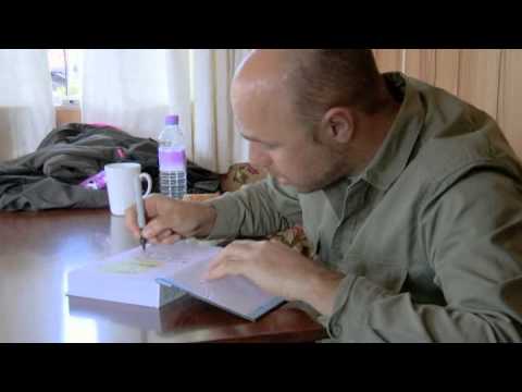 Karl Pilkington's first ever book signing (he's not happy)