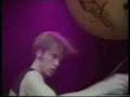 SLAVES AND BULLDOZERS LIVE - SOUNDGARDEN