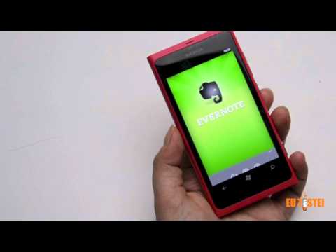 nokia lumia 800 - Em 2010, a Nokia viu seu reinado soberano no mercado de smartphones começar a cair. Embora ainda tenha mercado gigante aqui no Brasil, os smarts da Nokia não...