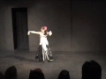 Khalida performing to 