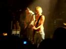 sarah-bettens-intwine-not-an-addict-live-.html
