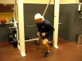 videos de Step under hip mobility warm up