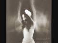 clip video Queen Adreena Yesterday's Hymn