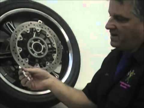 how to check tire pressure