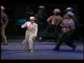 Tony-Awards-Kiss-of-