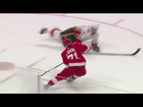 Video: Gotta See It: Red Wings' Larkin slams on brakes, snipes top corner on Flames' Lack