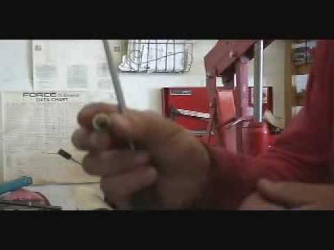 how to clean a yamaha outboard carburetor