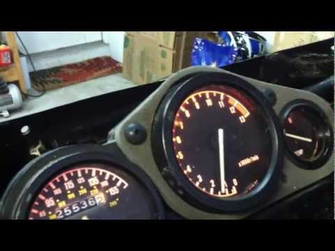 how to remove fzr carbs