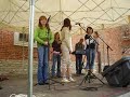 Cudownych rodziców mam - śpiewają Nutki Wilczyce