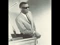 Bekijk muziek clip van Ray Charles met Sittin On Top Of The World