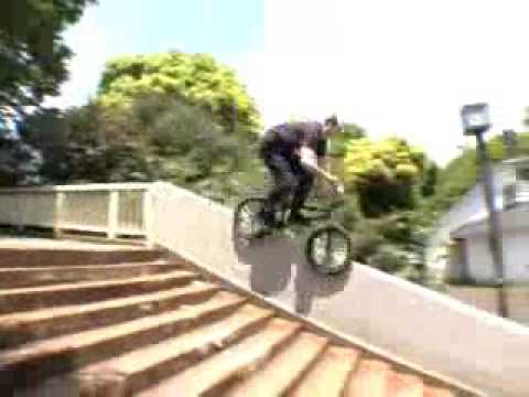 BMX VIDEOS, BIKES, TRICKS, STUNTS, CRASHES