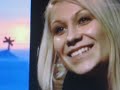 kristiina lauloi t�m�n idolssissa.