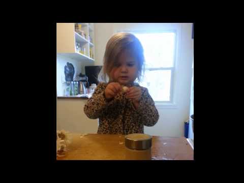 how to teach baby to self soothe