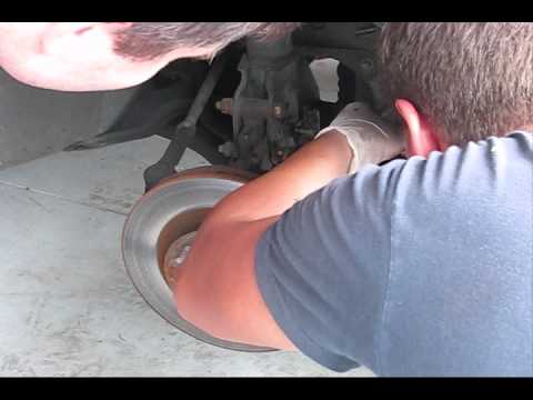 Mazda Protege – Replacing front brakes peds and rotors