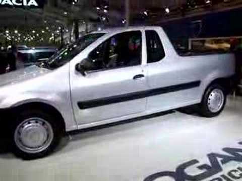 0 Dacia Logan Pick Up, y de propina el Logan S 2000