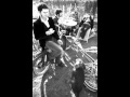 Dunst! - Peeping Tom