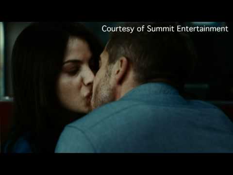 chuck the movieguy - http://www.youtube.com/watch?v=wa3nR_FMBEI Chuck the Movieguy reviews Source Code starring Jake Gyllenhaal, Michelle Monaghan and Vera Farmiga. Filmed in Hig...