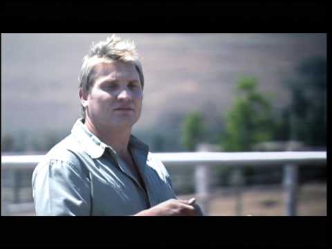Kurt Darren – Standing On The Edge