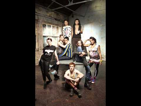 The strange boys - Be brave