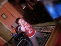 voici mon cousin massil en piste :p
