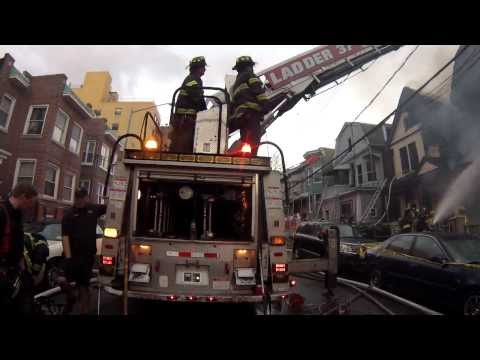 fdny - 199 St and Valentine Ave Bronx Box 3515 Around 5:00 the run came in for a fire. Upon arrival fully involved unoccupied residential spread to a second house 2...