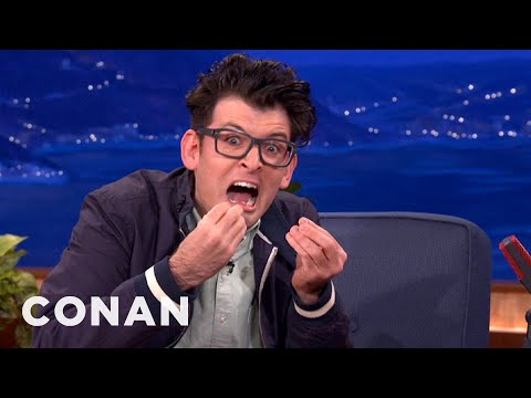 Hasidic - Moshe Kasher takes a seat on the couch to chat about his insanely intense childhood.