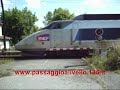 TGV al passaggio a livello di Saint-Paul-Les-Dax / passage � niveau