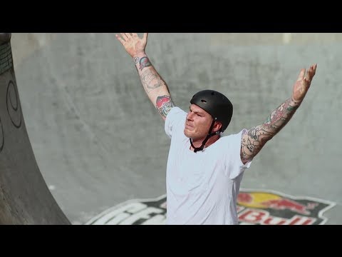 Bowl Skating in Brazil - Red Bull Skate Generation 2012