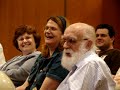 Here's video of Mark doing it on a @JREF cruise: http://t.co/hAxBugB4 MT @RichardWiseman ...the psychic who used a banana to give readings?