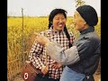赤脚医生向阳花按此聽2 of 3...