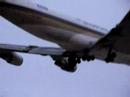 747 Singapore Cargo landing @ Los Angeles