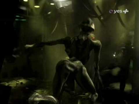 Species 8472: First Contact