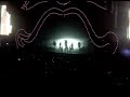 h�h� les ombres chinoises avec bad bunny :d !
excellent.